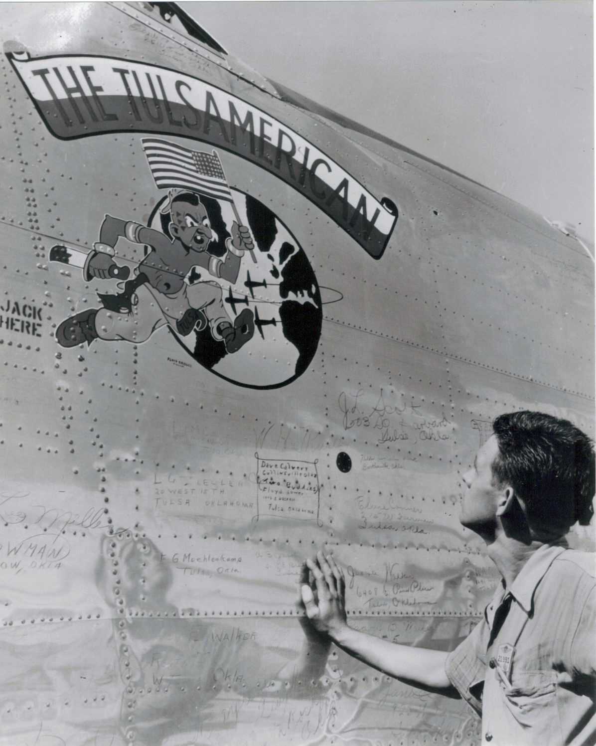 The Tulsa American Nose Art and Signatures