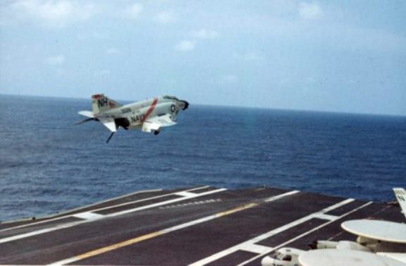 A VF-114 Aardvark bolters a landing on the Kitty Hawk